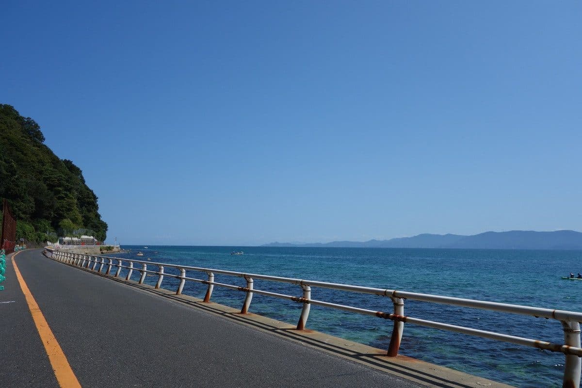 The Route 178 coast road