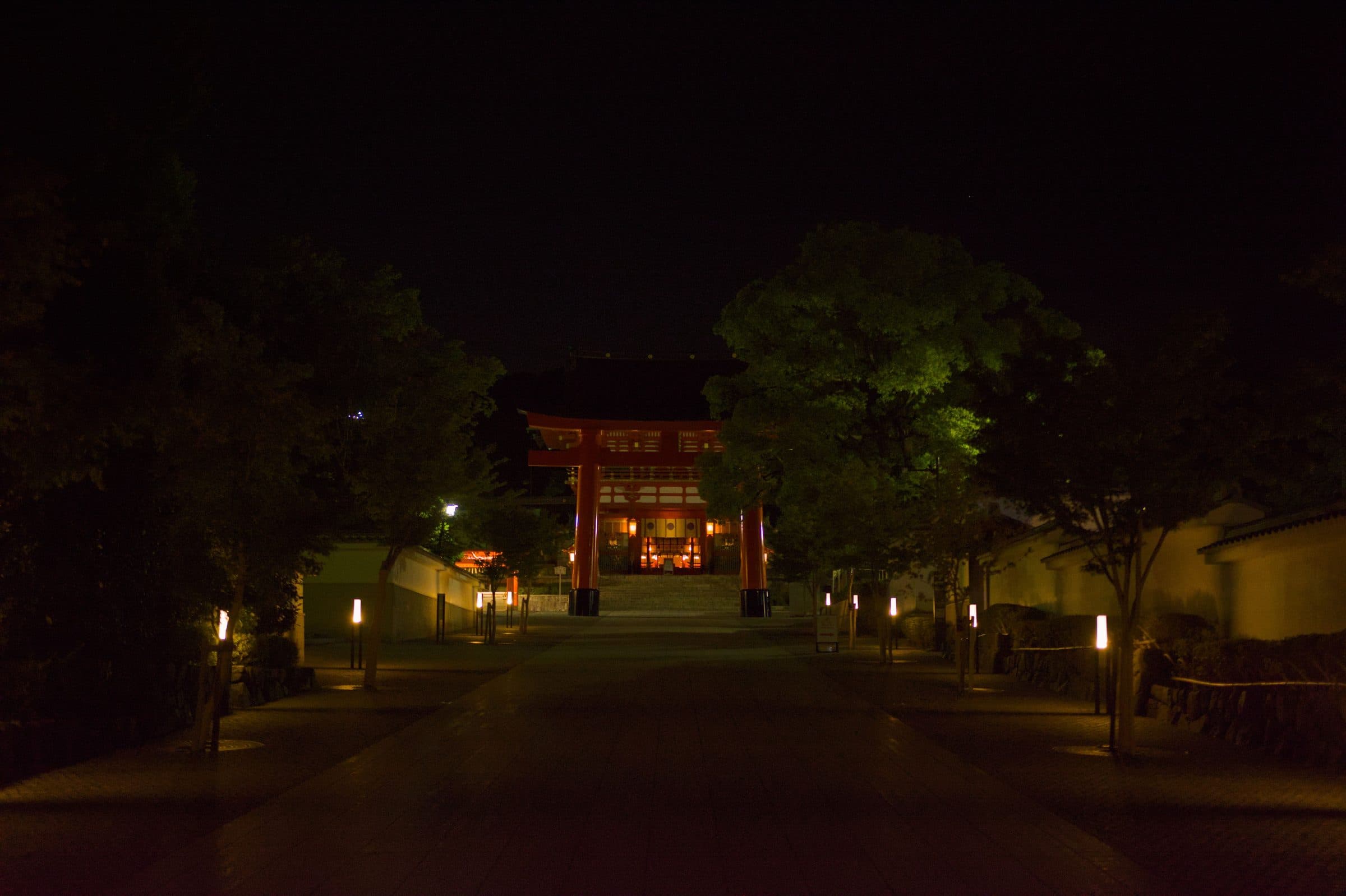 The quiet approach to the shrine at night
