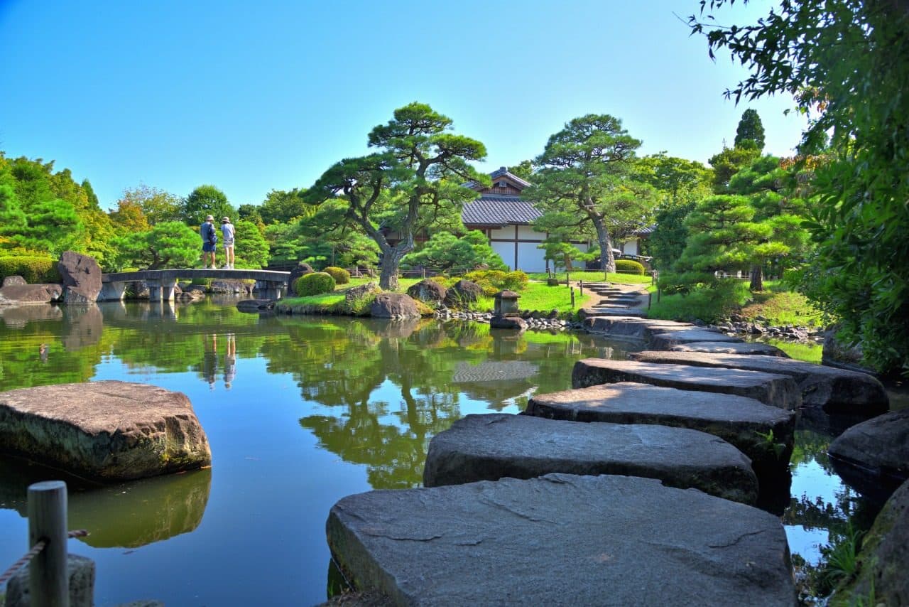 Kokoen garden beside Himeji Castle